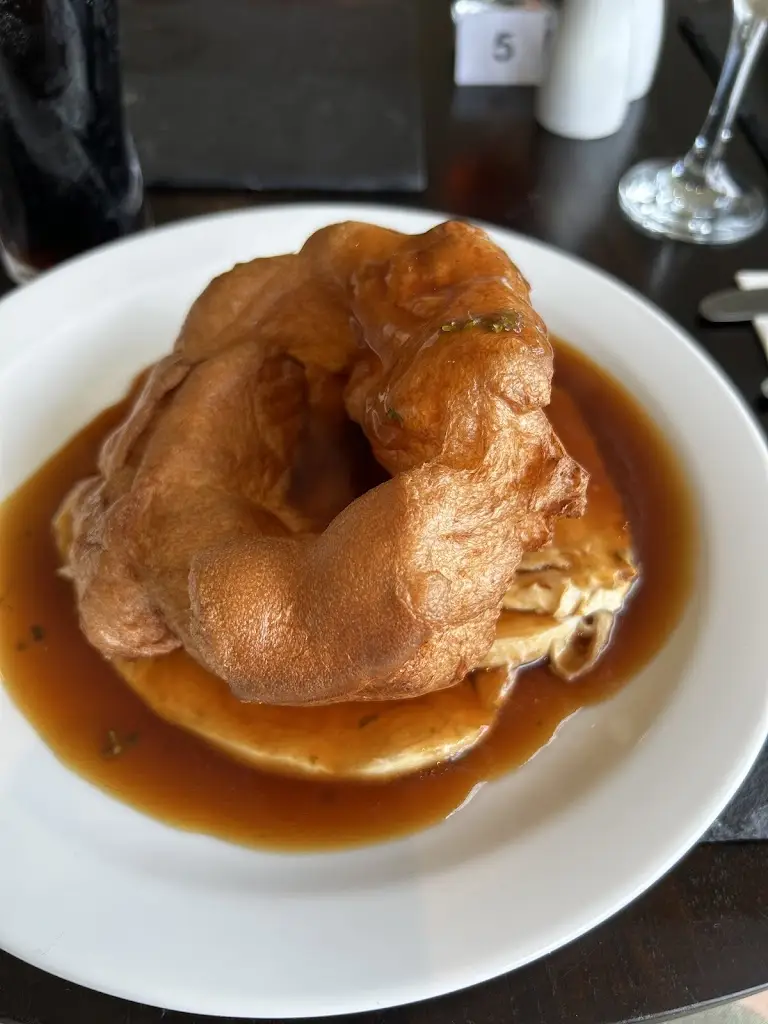 Dana_The Cliffs Restaurant_Abergele_reseña