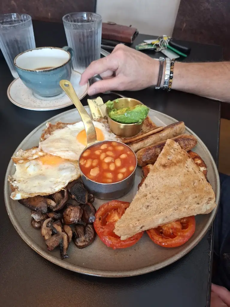 Marina_Scoff & Patter_Bishopton_review