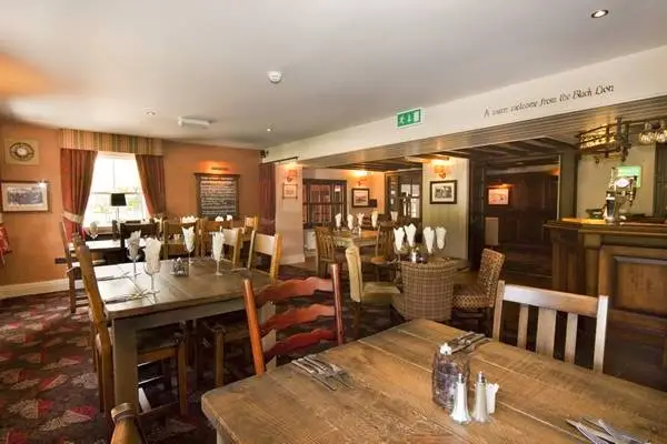 Black Lion_Abergele_slider_image_1