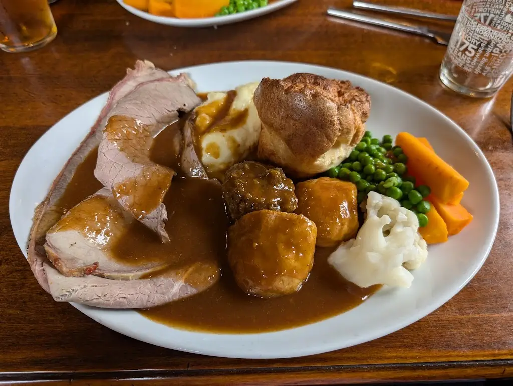 Black Lion_Abergele_slider_image_2