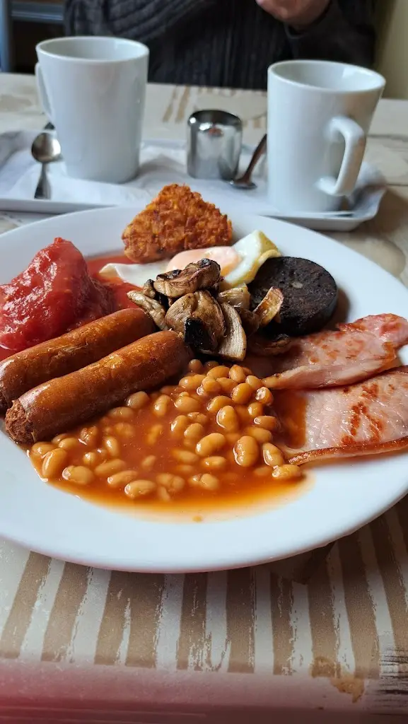 Paula Thompson_Castle View Cafe_Abergele_review