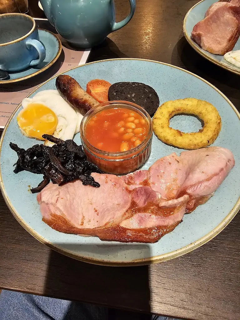 Josh Smith_Caffi Colwyn_Abergele_review