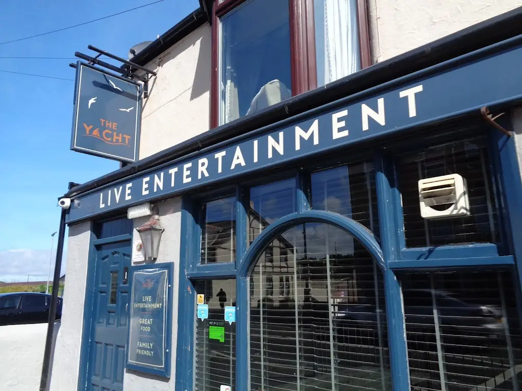 The Yacht_Abergele_slider_image_1