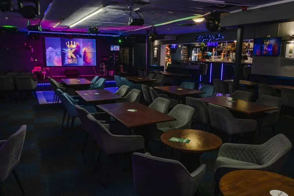 Knightly's Bar restaurant in Abergele