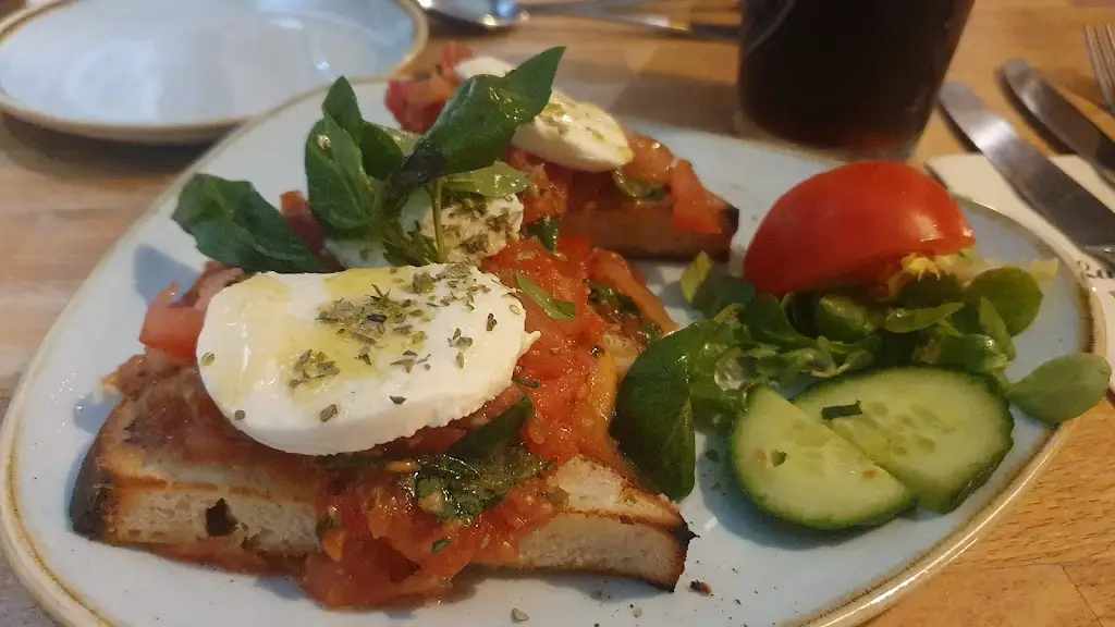 Menu_La Famiglia - Italian Restaurant Bristol_Bitton_image_8