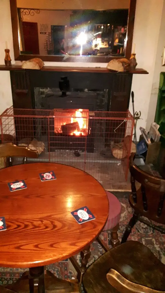 Tunnel Hotel_Blaengwynfi_slider_image_1