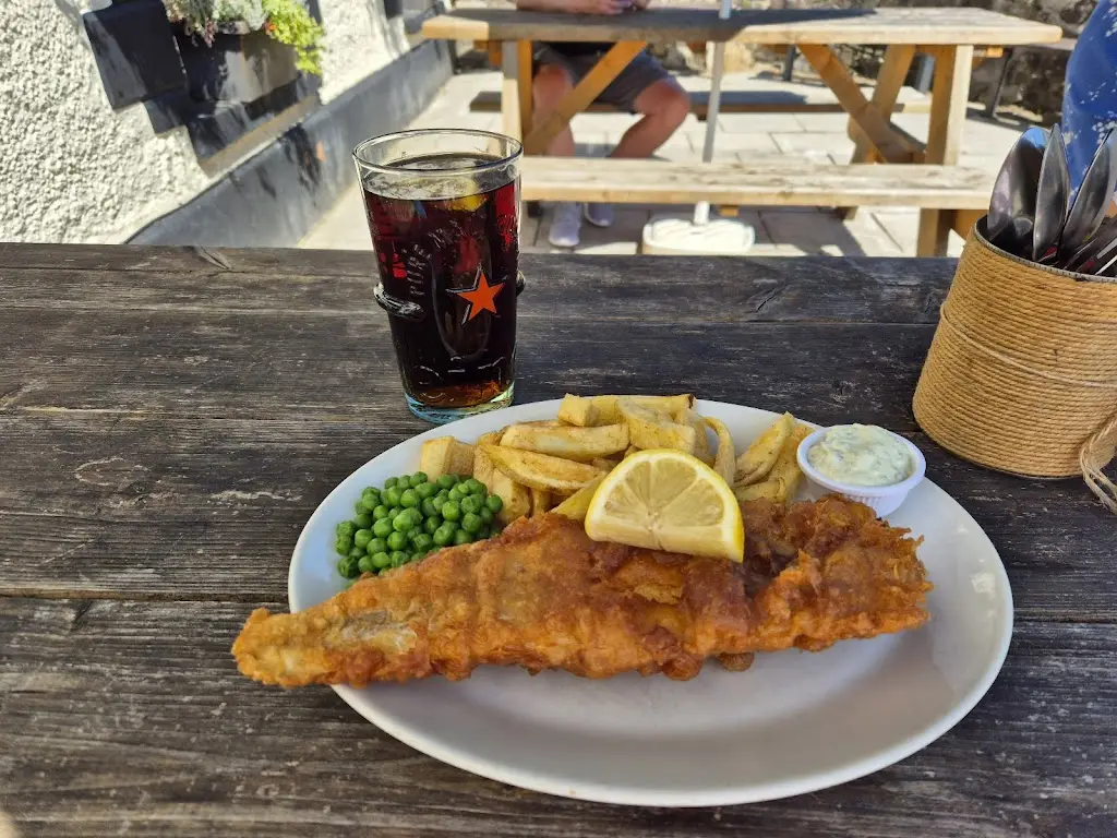 Madi_The Angel Inn_Blaengwynfi_review