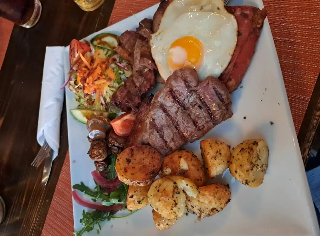 Gina David_T-Bones Bar & Grill_Blaengwynfi_recensione