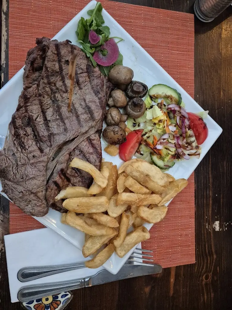 mark butler_T-Bones Bar & Grill_Blaengwynfi_recensione