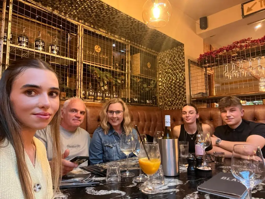 Samantha Evans_Blas_Ammanford_review