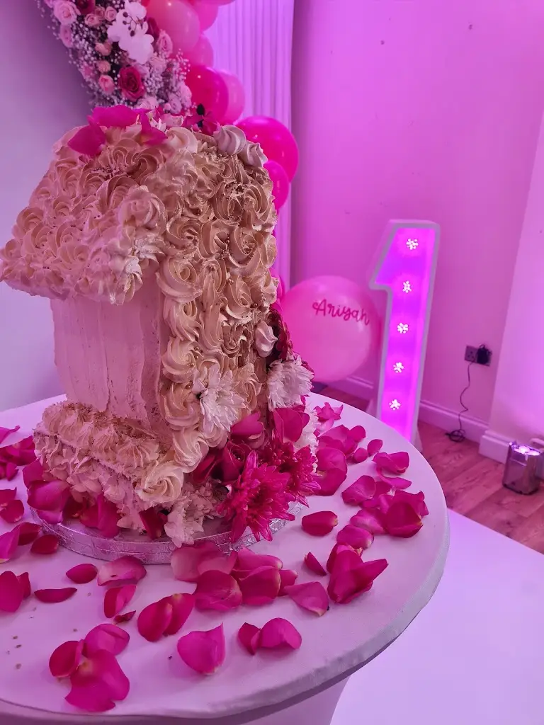 Amanah's_Ammanford_slider_image_3