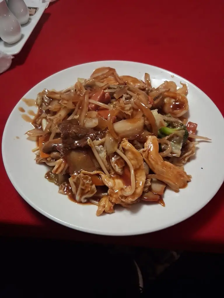 brian charlesworth_Royal Kitchen_Ammanford_review