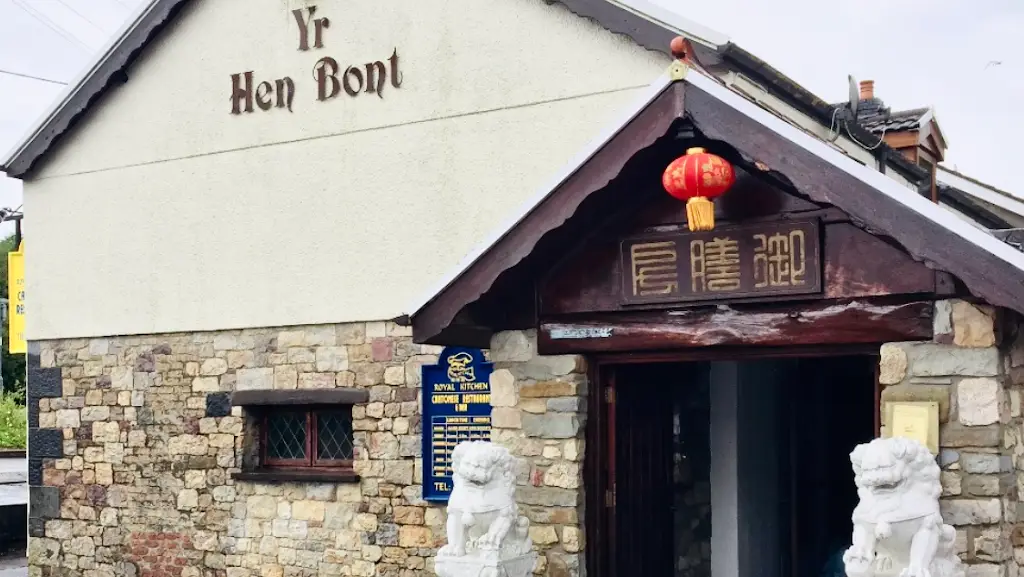 Royal Kitchen_Ammanford_slider_image_3