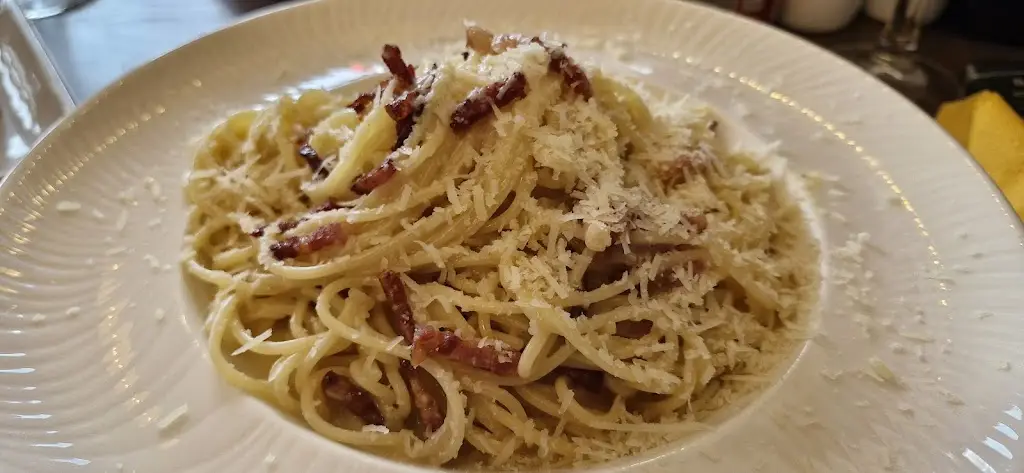 Anthony Stevenson_Gegin Valans_Ammanford_recensione