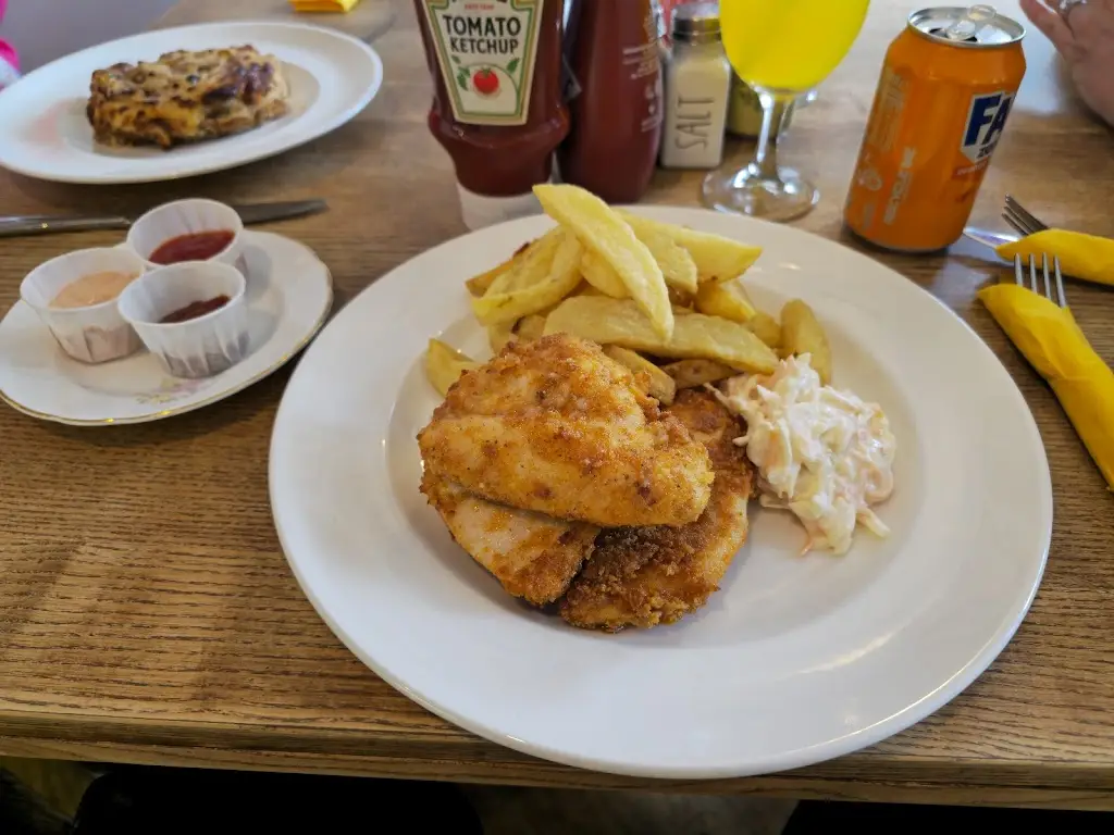 Gegin Valans_Ammanford_slider_image_3