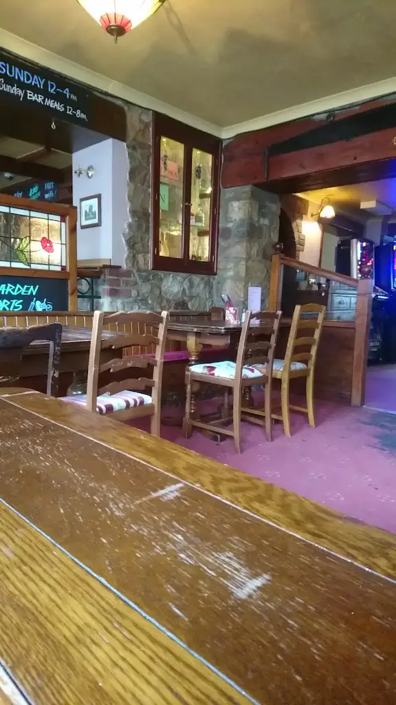 Cottage Inn_Ammanford_slider_image_2