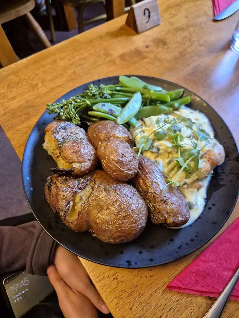 Menu_The Red Lion, Llandybie_Ammanford_image_6