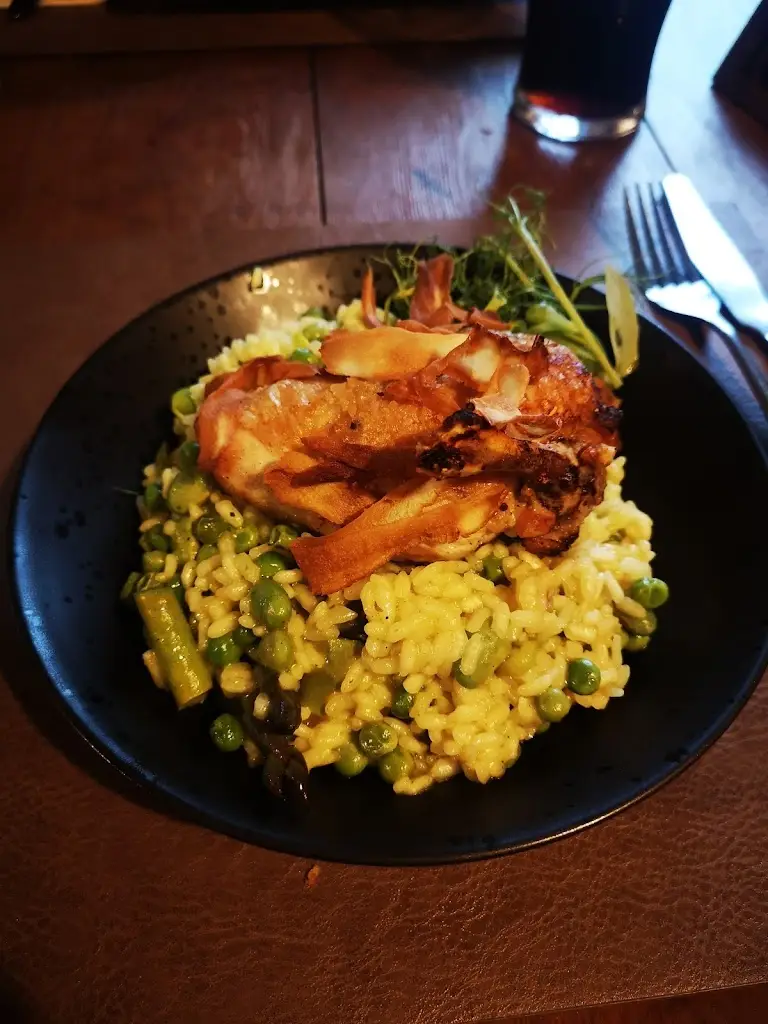 B S_The Red Lion, Llandybie_Ammanford_review