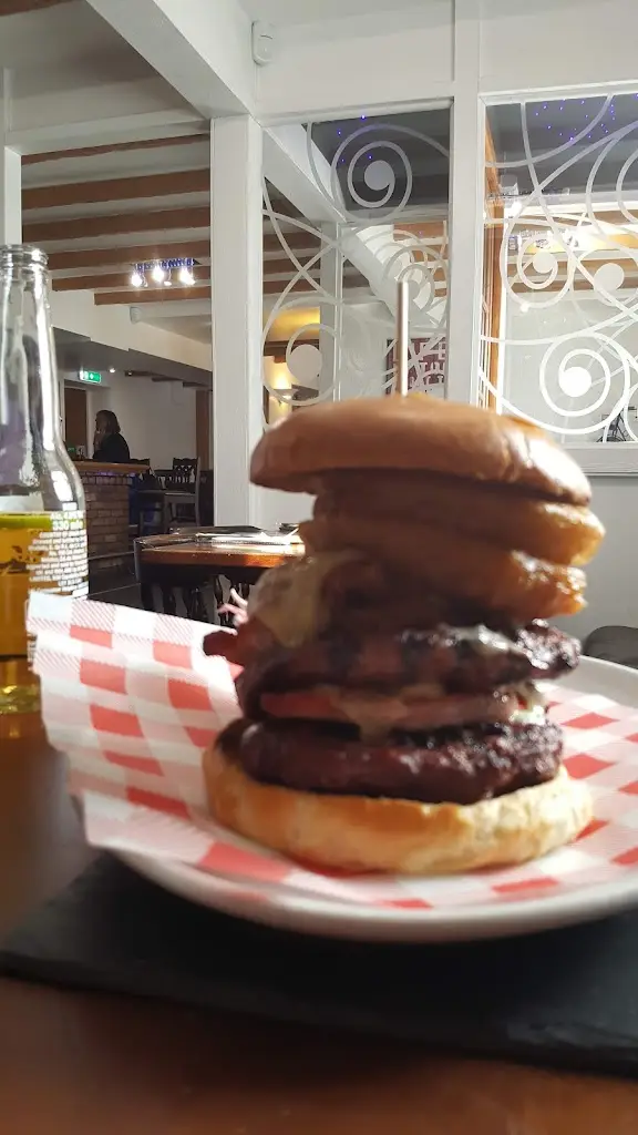 Menu_The Mount Bar and Grill_Ammanford_image_1