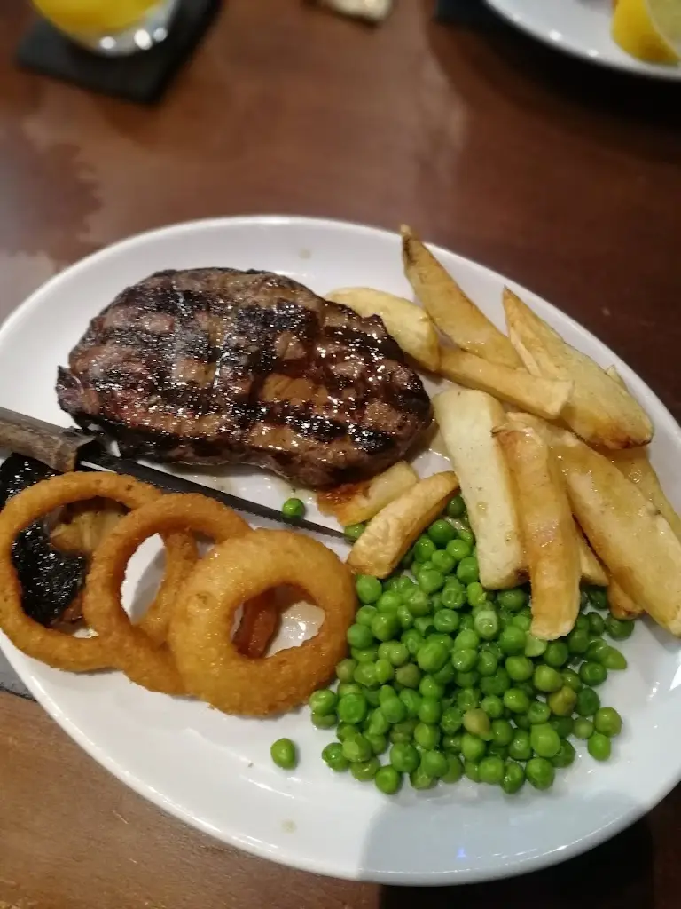 Menu_The Mount Bar and Grill_Ammanford_image_2