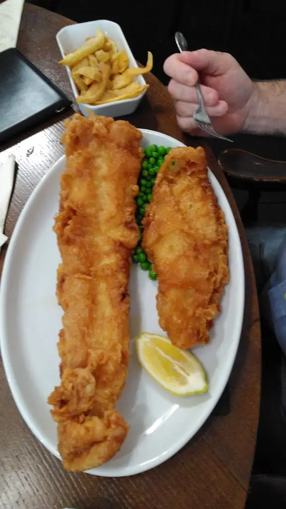 Menu_The Mount Bar and Grill_Ammanford_image_3