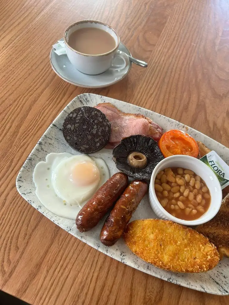 Emily Harrington_Old Cross Inn_Ammanford_review