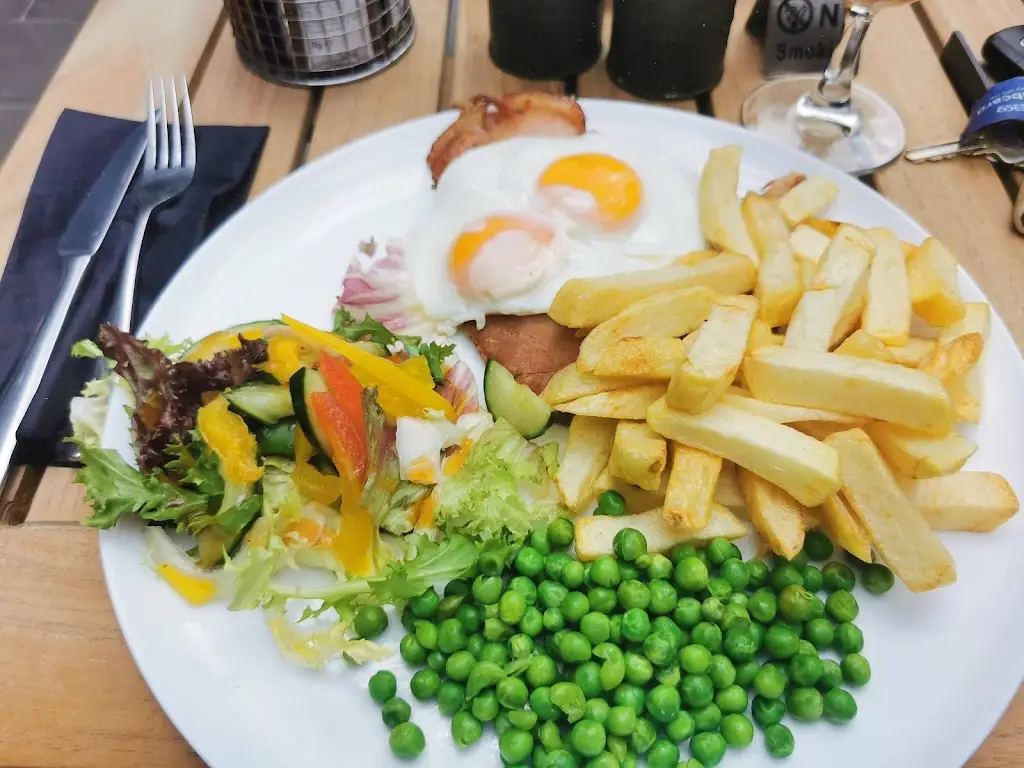 Old Cross Inn_Ammanford_slider_image_2