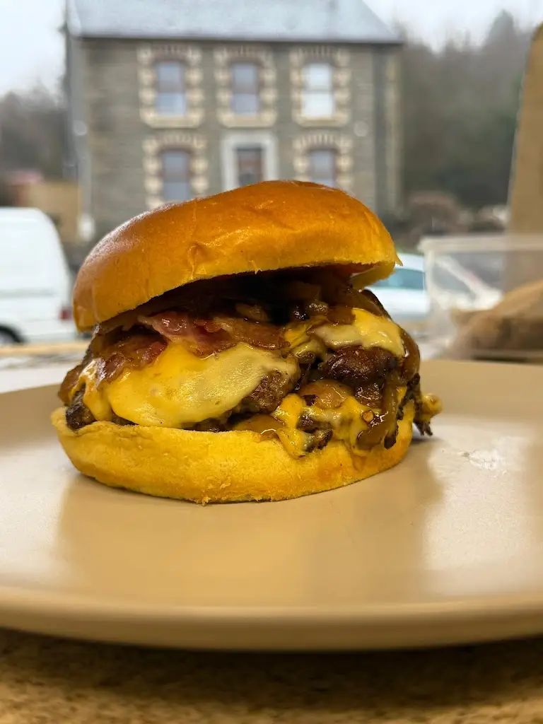 L&A Street Food_Ammanford_slider_image_2