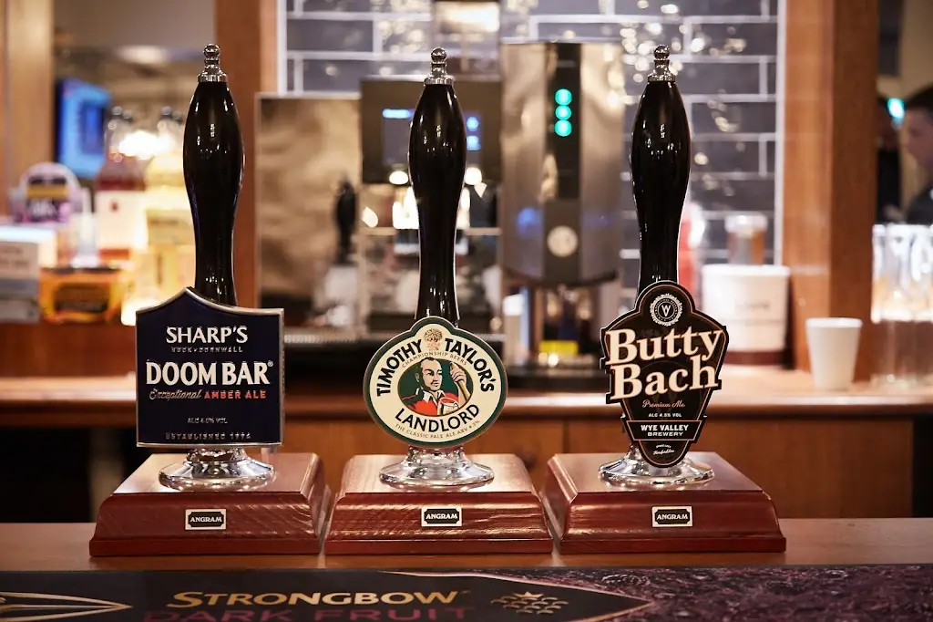 The Tythings_Bishopsworth_slider_image_3