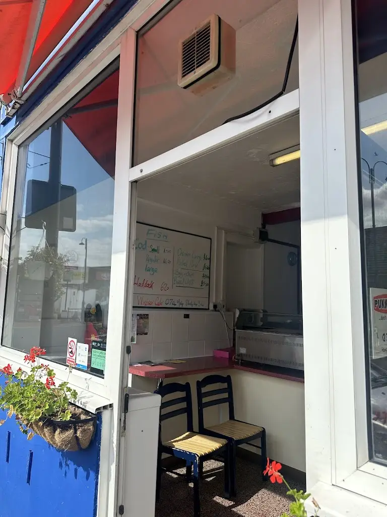 Windsor Cafe restaurant in Ammanford