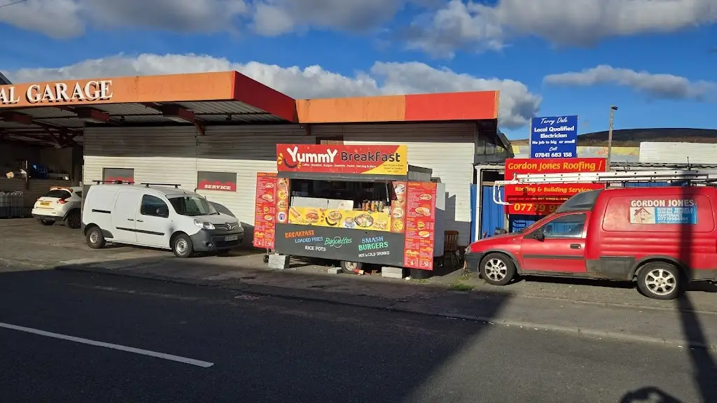 Yummy breakfast restaurant in Ammanford