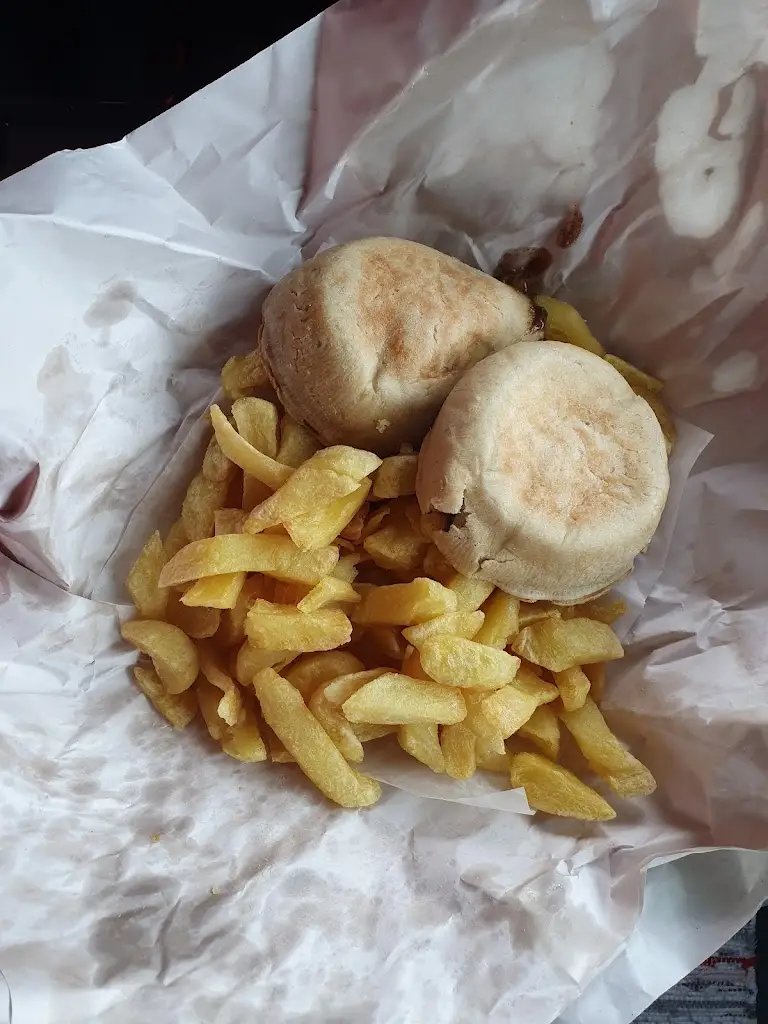 Mark Bland_Ocean Blue Fish Bar Tycroes_Ammanford_review