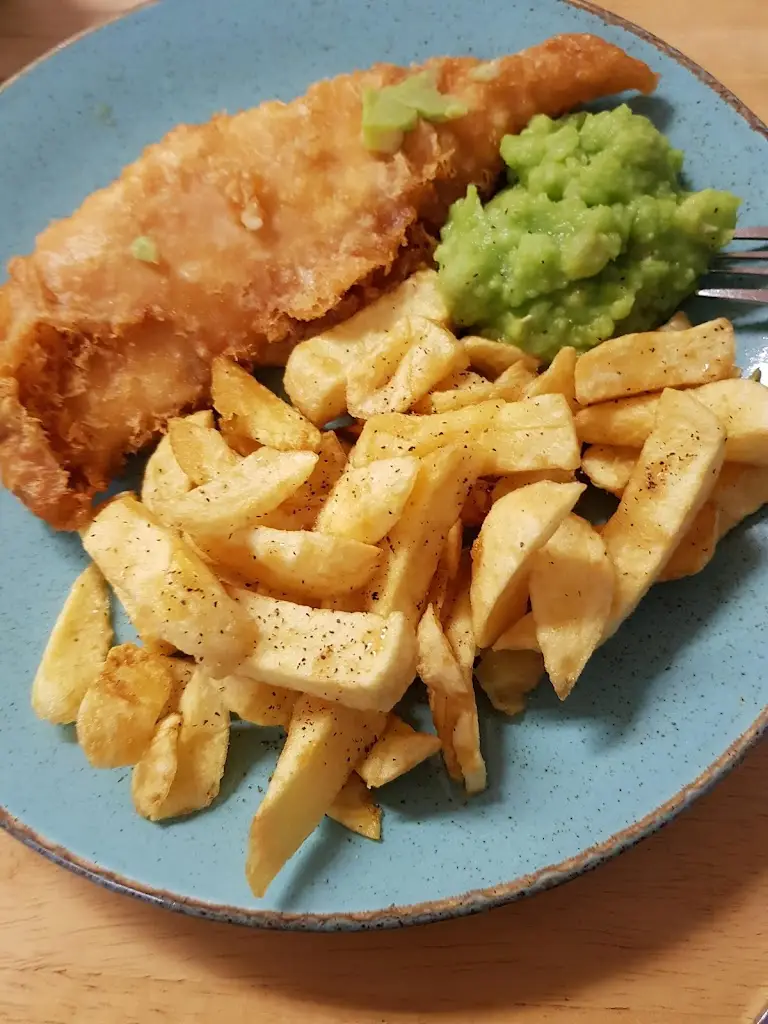 Ocean Blue Fish Bar Tycroes_Ammanford_slider_image_3