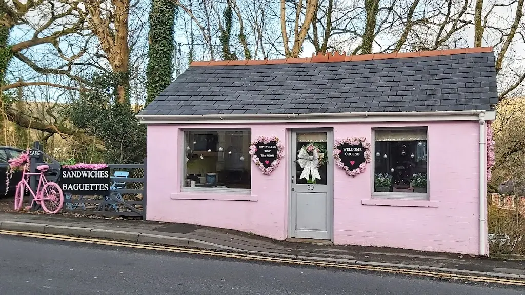 Pantycelyn Tiny Tea Room_Ammanford_slider_image_1