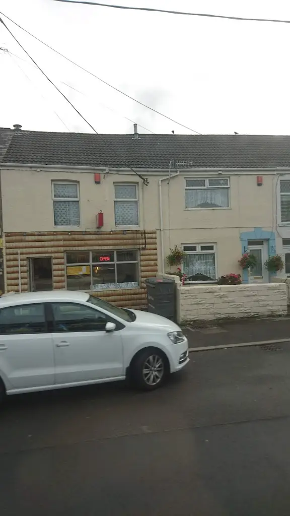 Tirydail Takeaway restaurant in Ammanford