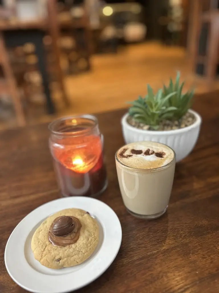 Y Cariad Coffi_Ammanford_slider_image_2