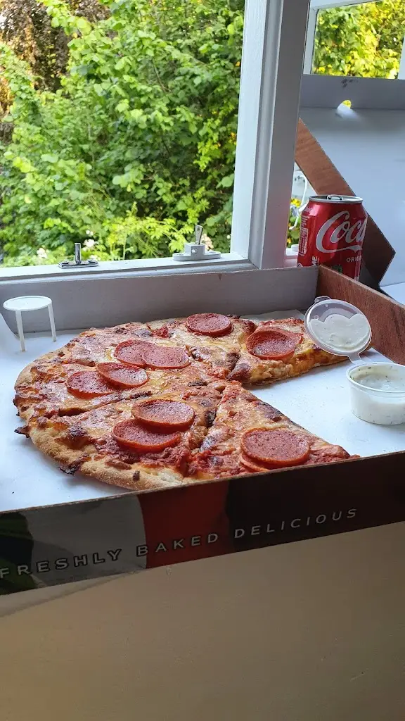 Carmen Jorissen _Grandes Pizza_Ammanford_review