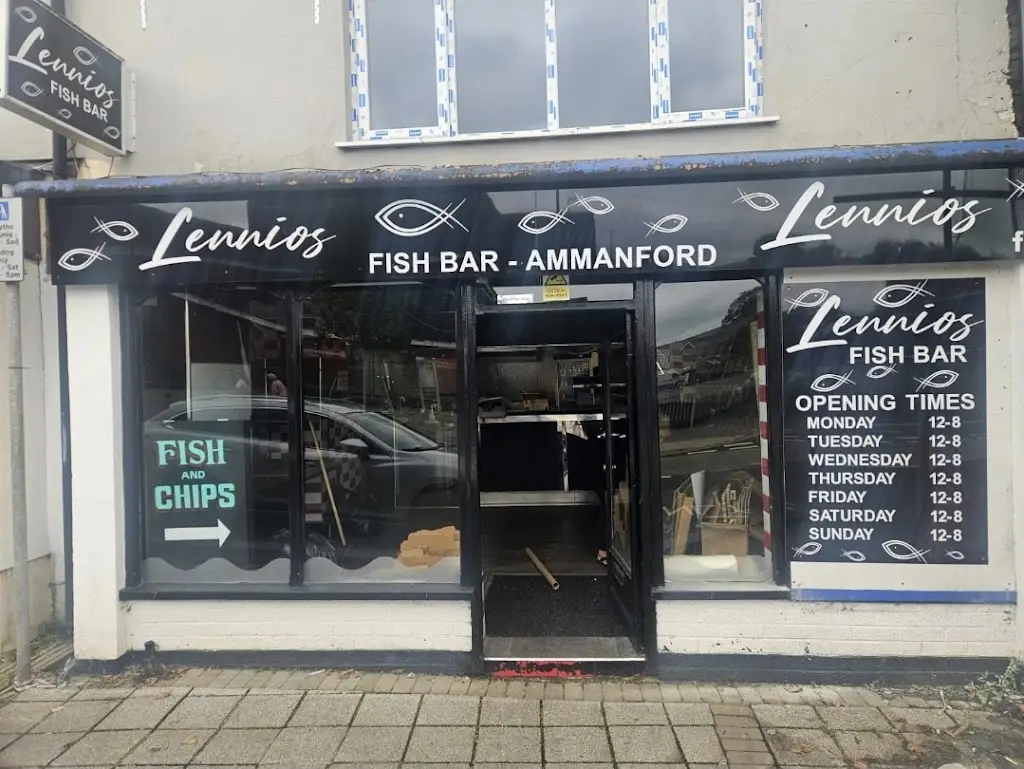 Lennios Ammanford restaurant in Ammanford