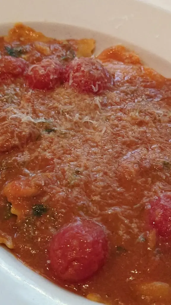 Taberna Etrusca_Bow Street_slider_image_2