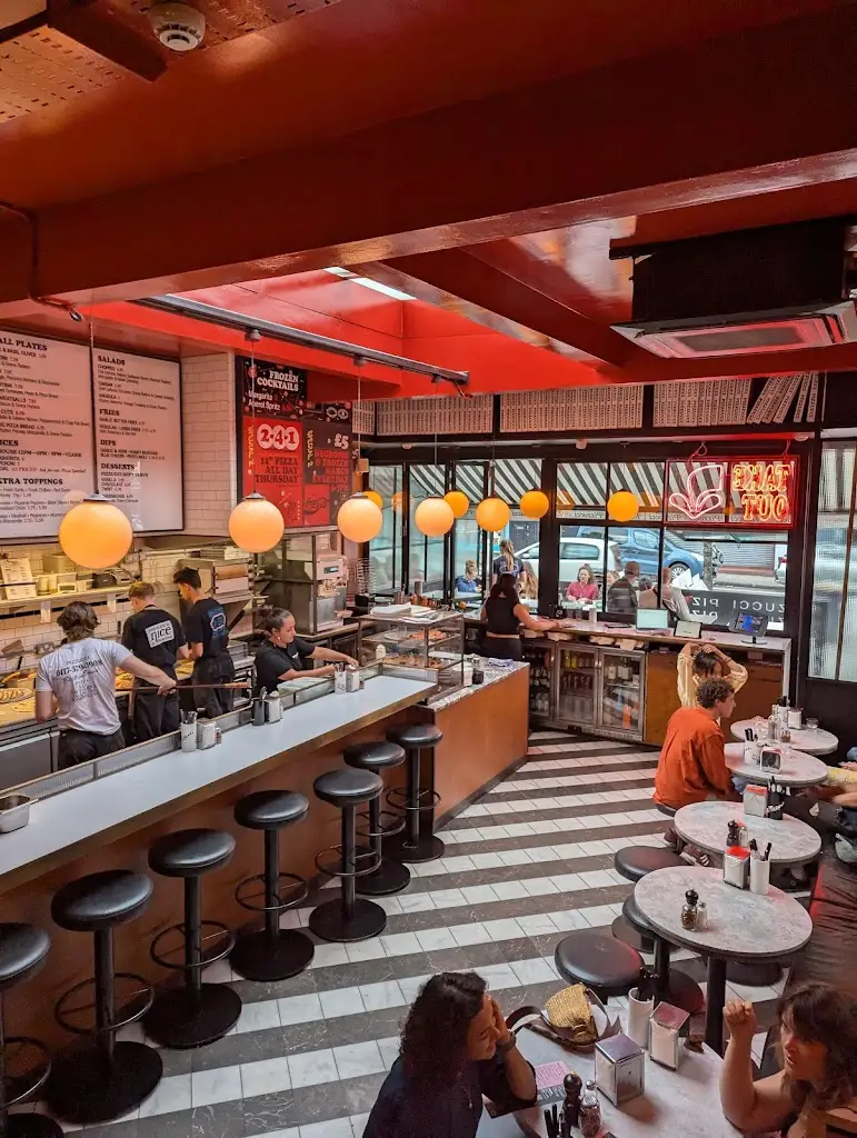 Virginie CB_Pizzucci_Bishopston_review