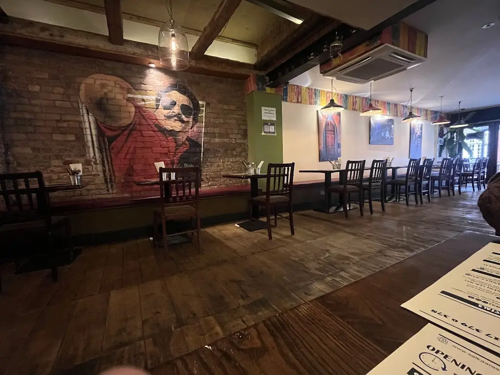 Salkaara Street_Bishopston_slider_image_2