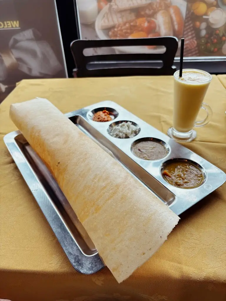 Knife & Fork Cafe_Bishopsworth_slider_image_2