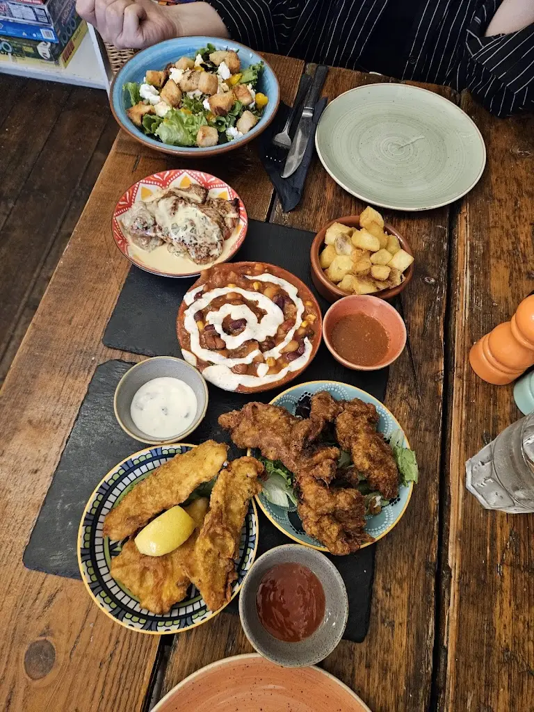 Gabor Markowski_Hop In Beer and Gin_Brecon_review