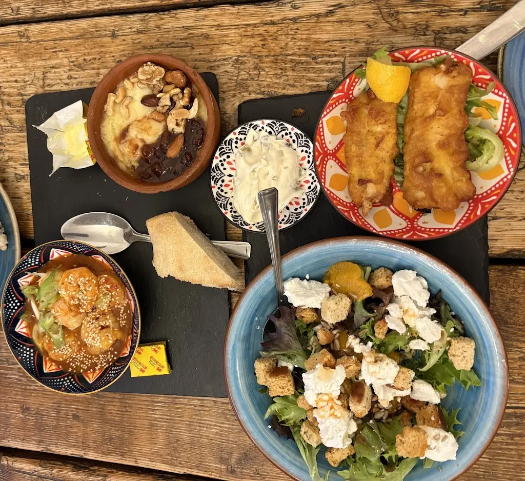 Hop In Beer and Gin_Brecon_slider_image_3