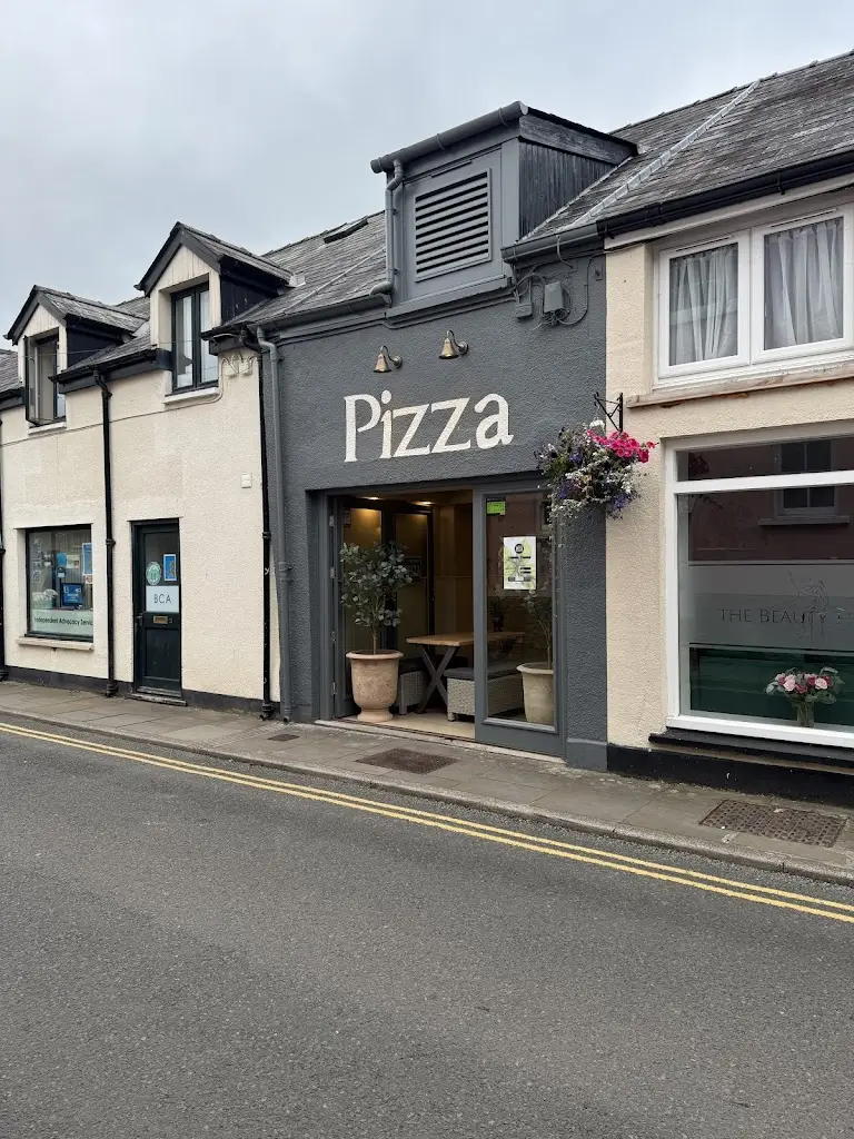 Ubaid Hassan_The Proper Pizza Co Ltd_Brecon_review