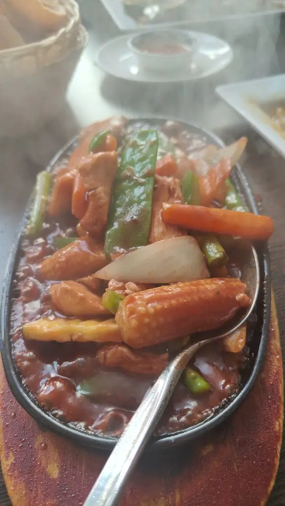 Chang Thai & Pan Asian Cuisine_Brecon_slider_image_2