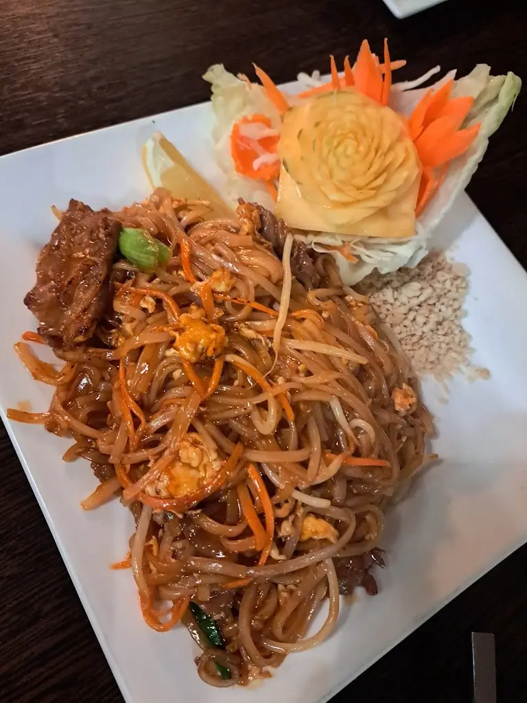 Chang Thai & Pan Asian Cuisine_Brecon_slider_image_3