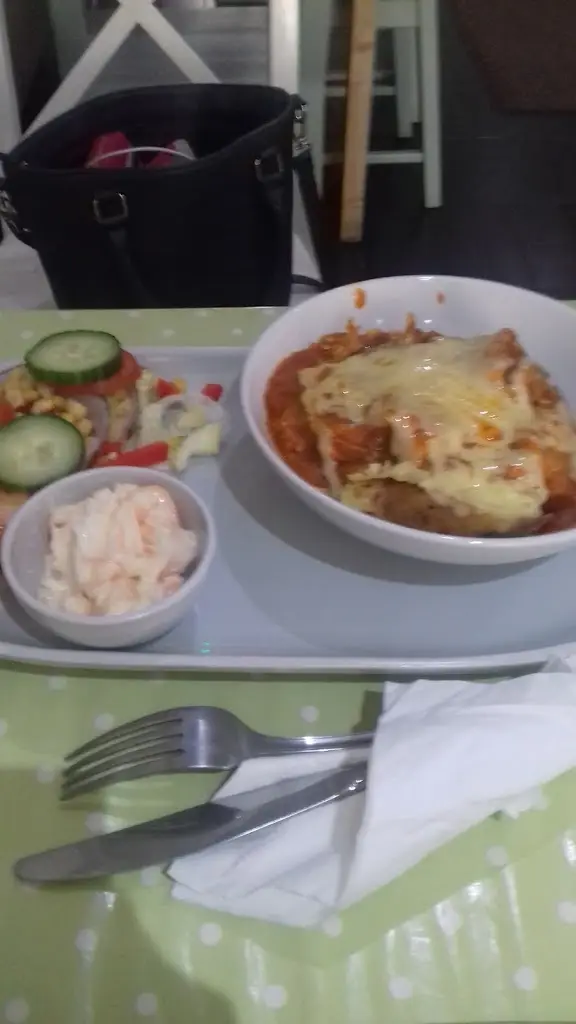 Menu_The Lounge_Brynmawr_image_1