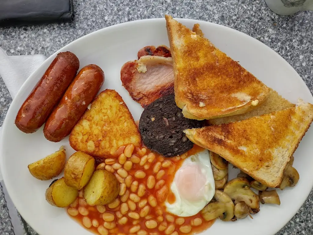 Beano Bodog_The Homestead Cafè_Brynmawr_review
