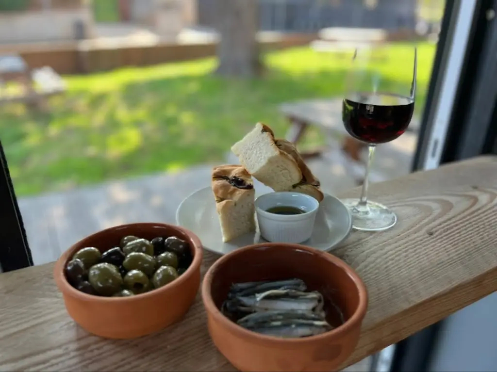 Menu_The Daily Grind Cafe/Bar_Bishopsworth_image_6